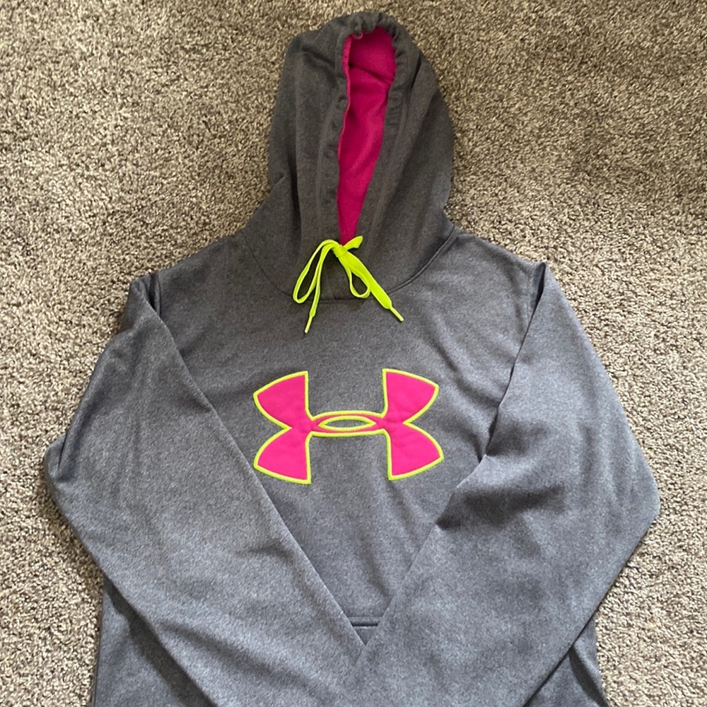 Under Armour Sweatshirt
